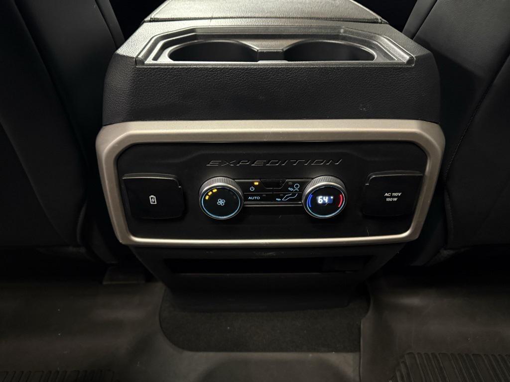 used 2024 Ford Expedition car, priced at $58,950