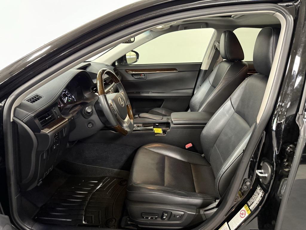 used 2014 Lexus ES 350 car, priced at $22,950