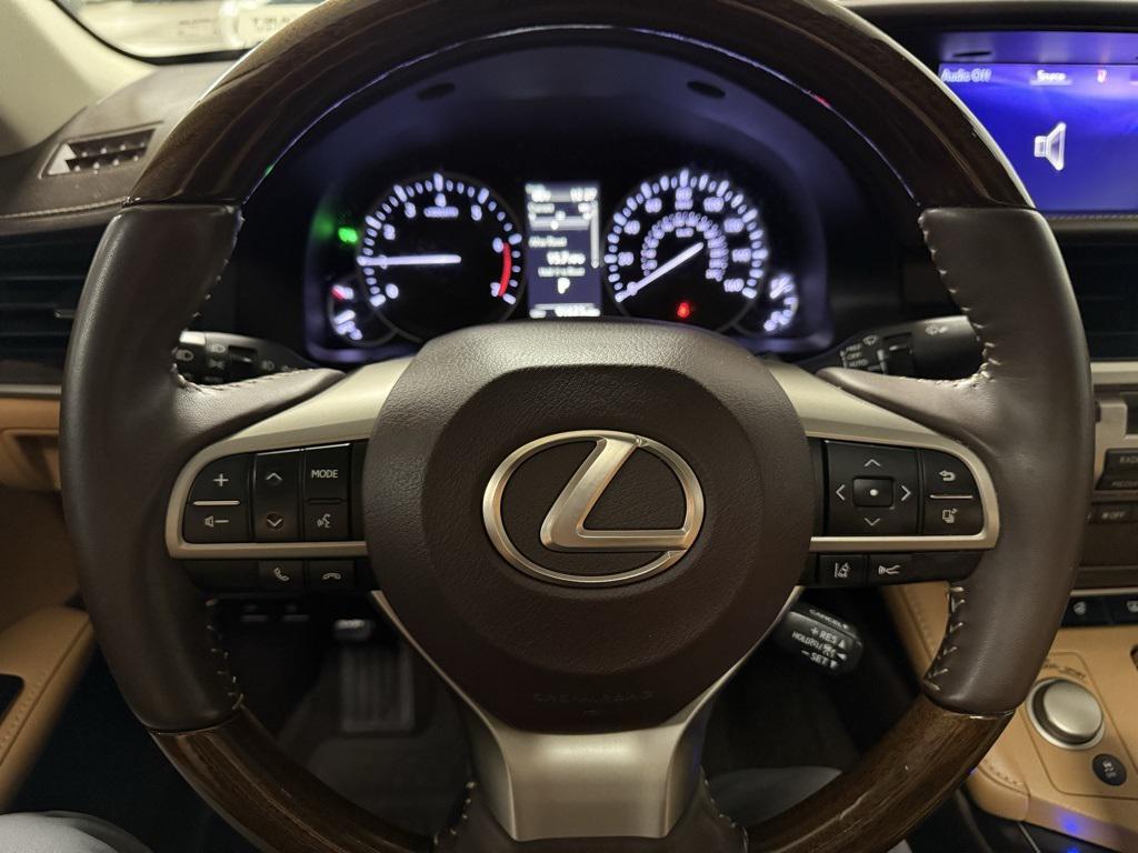 used 2018 Lexus ES 350 car, priced at $23,950