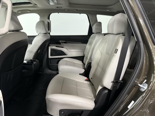 used 2023 Kia Telluride car, priced at $45,950
