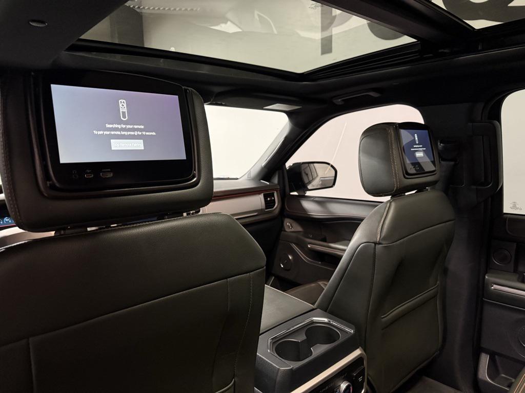 used 2022 Ford Expedition car, priced at $59,950