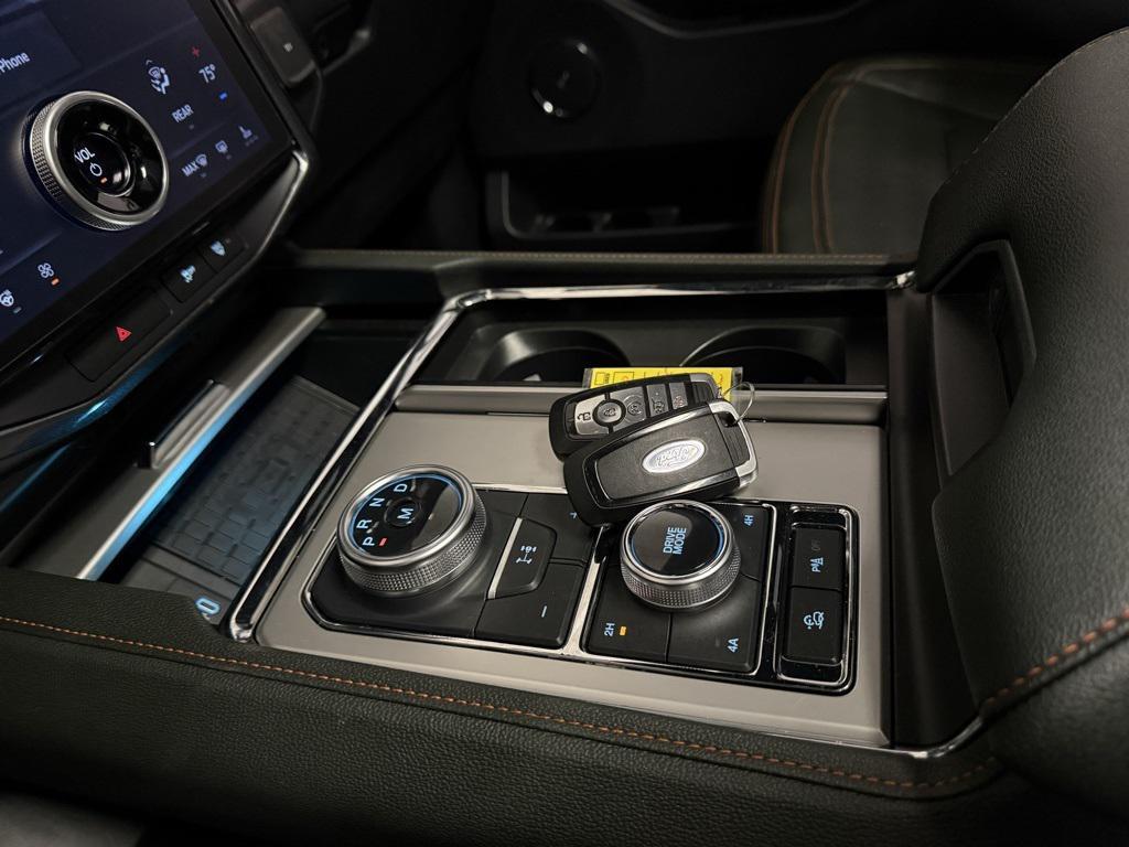 used 2022 Ford Expedition car, priced at $59,950