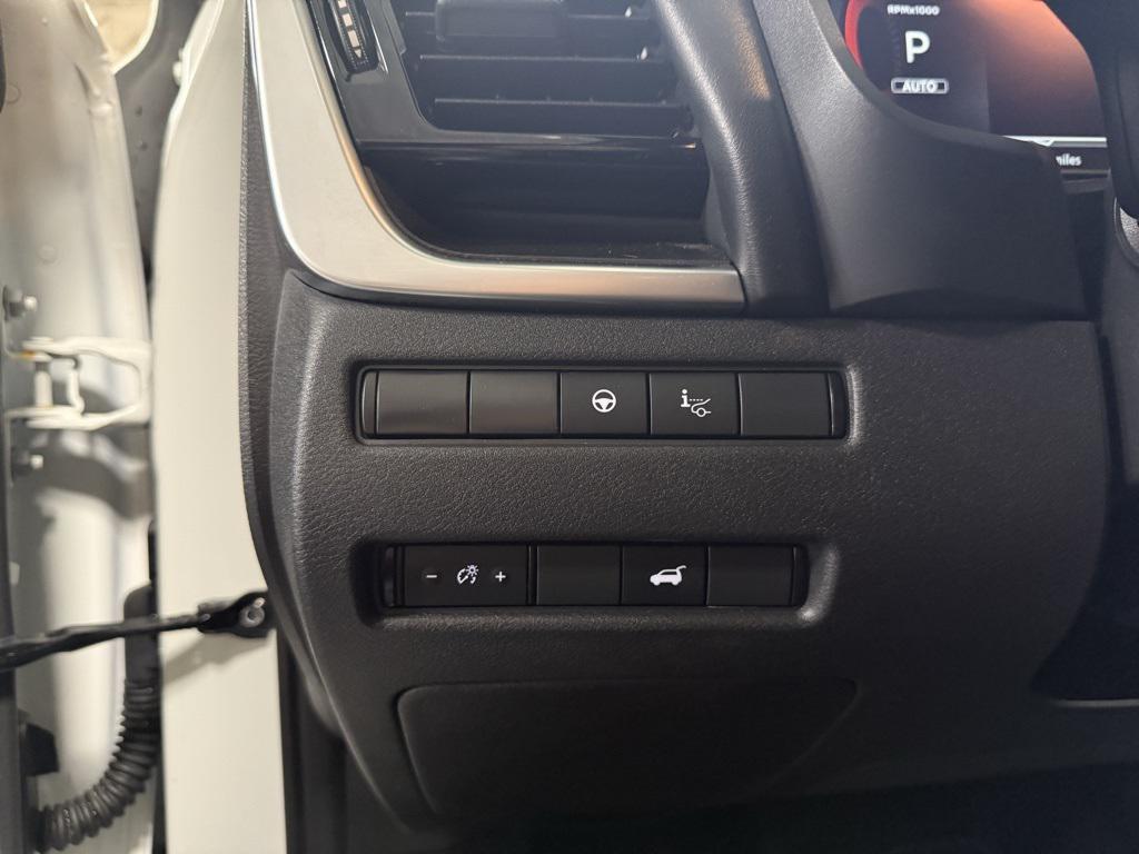 used 2022 Nissan Rogue car, priced at $32,950