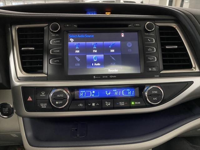 used 2019 Toyota Highlander car, priced at $34,950