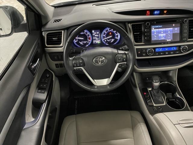 used 2019 Toyota Highlander car, priced at $34,950