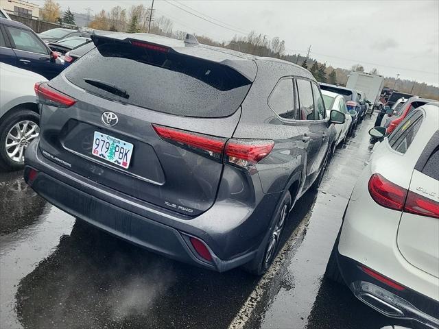 used 2023 Toyota Highlander car, priced at $42,950