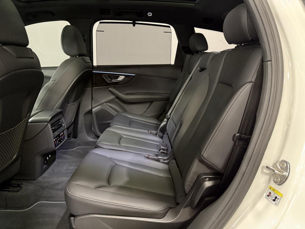 used 2025 Audi Q7 car, priced at $64,950