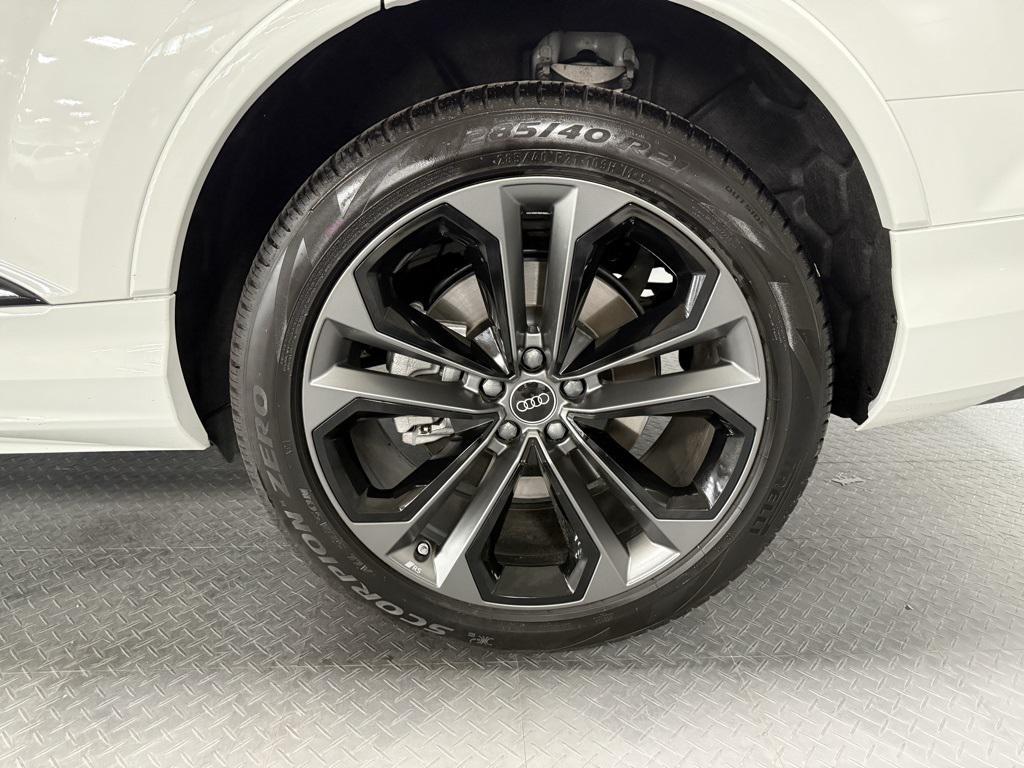 used 2025 Audi Q7 car, priced at $64,950
