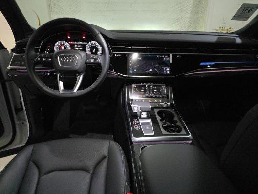 used 2025 Audi Q7 car, priced at $64,950