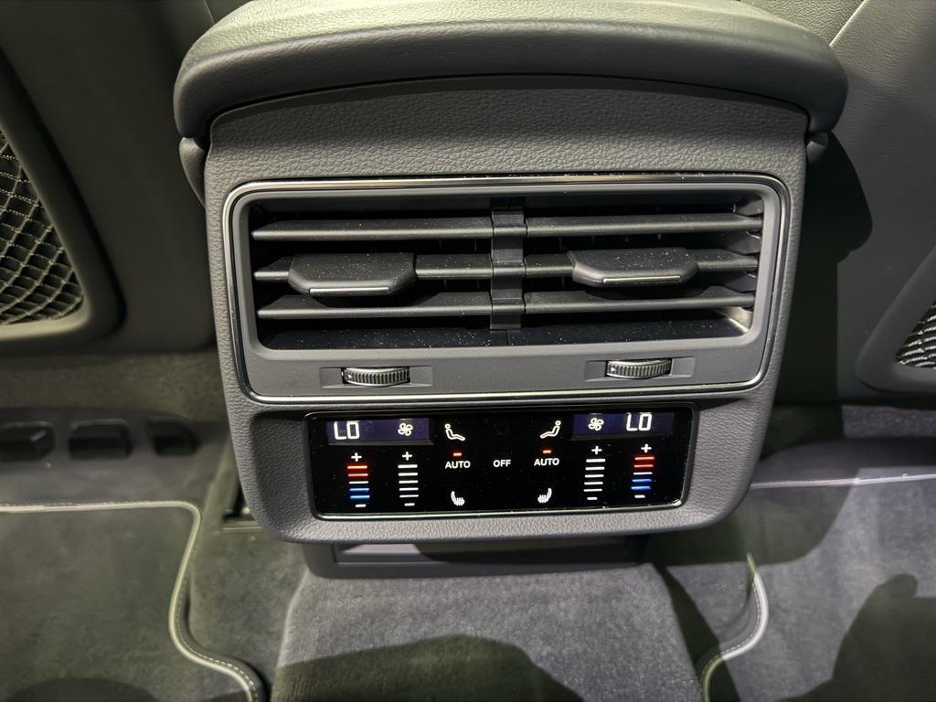 used 2025 Audi Q7 car, priced at $64,950
