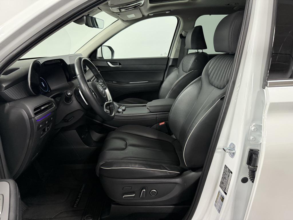 used 2024 Hyundai Palisade car, priced at $43,950