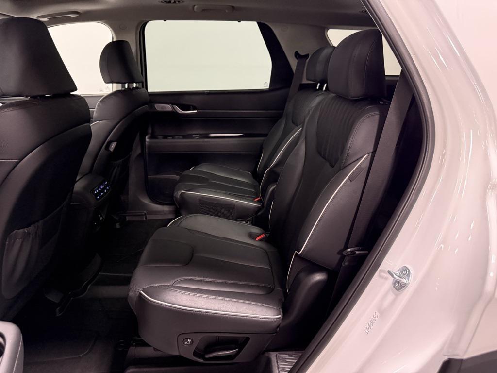 used 2024 Hyundai Palisade car, priced at $43,950