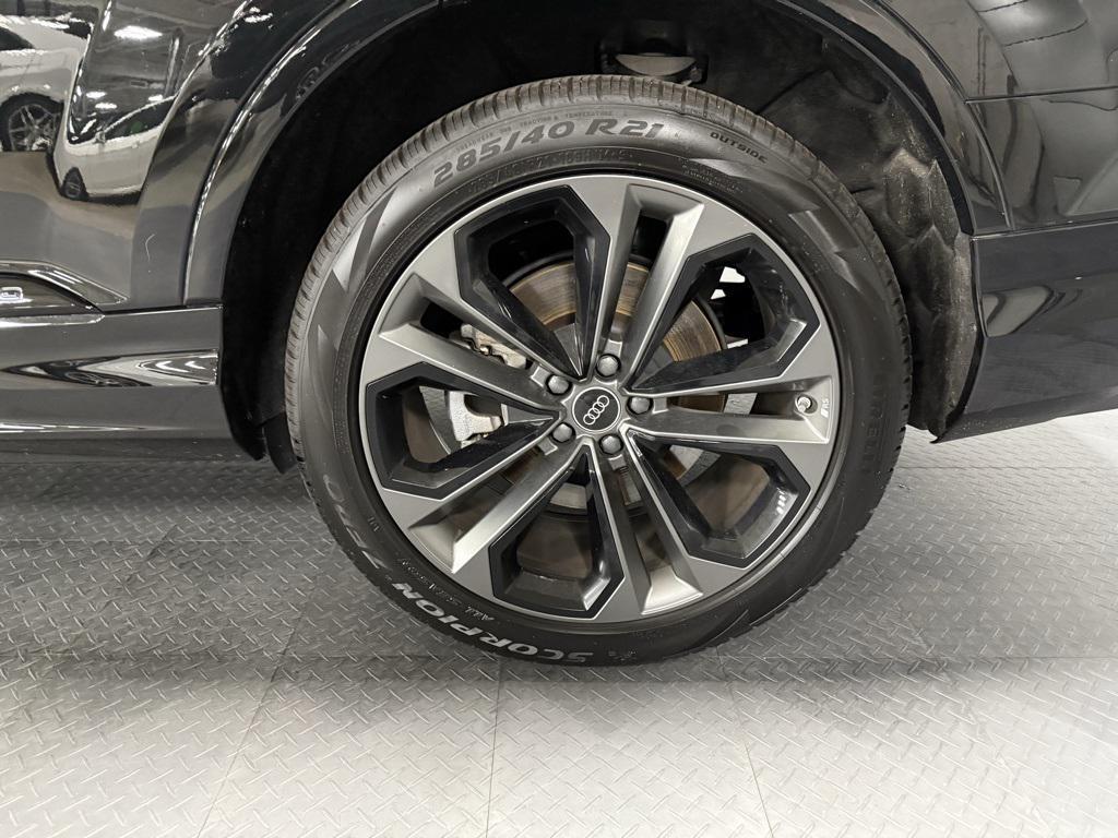 used 2025 Audi Q7 car, priced at $64,495