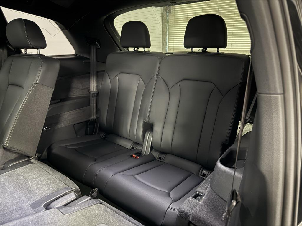 used 2025 Audi Q7 car, priced at $64,495