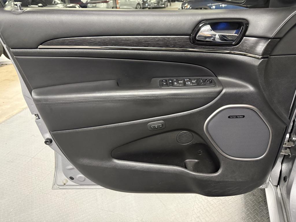 used 2020 Jeep Grand Cherokee car, priced at $27,950