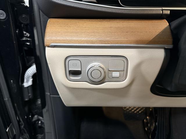 used 2022 Mercedes-Benz GLE 350 car, priced at $52,950