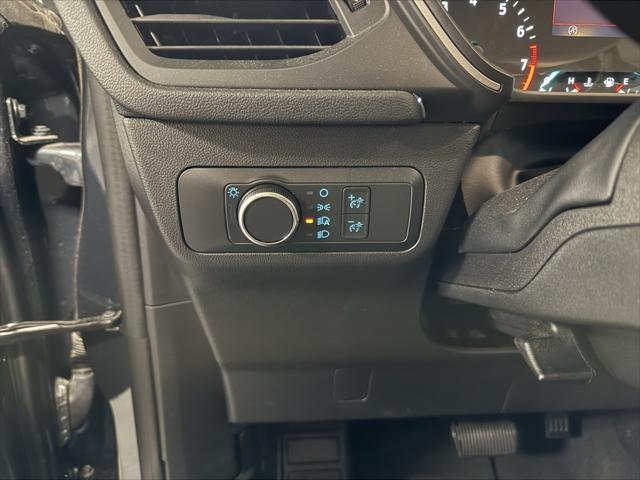 used 2022 Ford Escape car, priced at $24,950