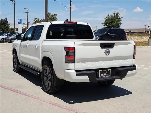 new 2025 Nissan Frontier car, priced at $39,925