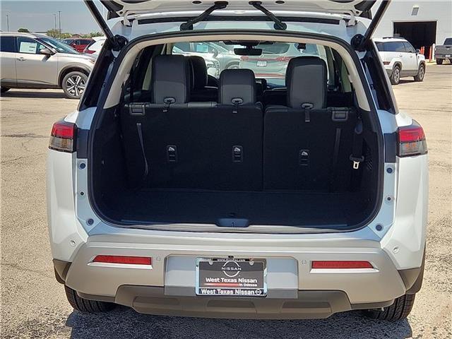 new 2025 Nissan Pathfinder car, priced at $45,865