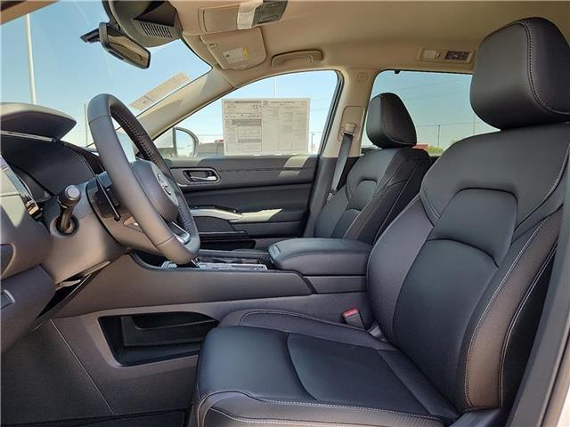 new 2025 Nissan Pathfinder car, priced at $45,865