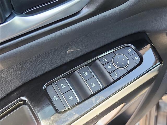 new 2025 Nissan Pathfinder car, priced at $52,055