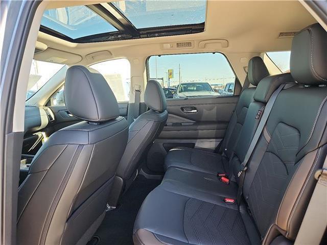 new 2025 Nissan Pathfinder car, priced at $52,055