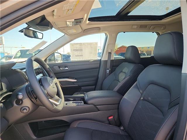 new 2025 Nissan Pathfinder car, priced at $52,055