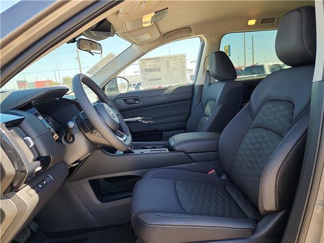 new 2025 Nissan Pathfinder car, priced at $42,745