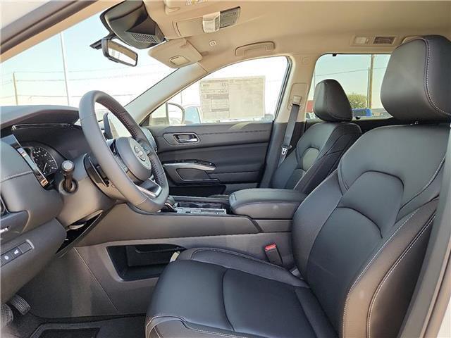 new 2025 Nissan Pathfinder car, priced at $45,390