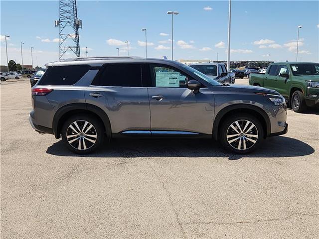 new 2025 Nissan Pathfinder car, priced at $51,075