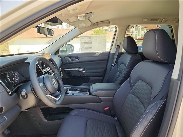 new 2025 Nissan Pathfinder car, priced at $42,375