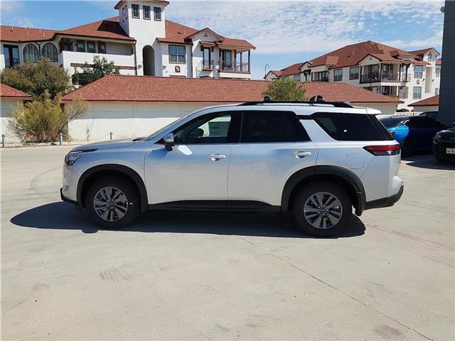 new 2025 Nissan Pathfinder car, priced at $42,375