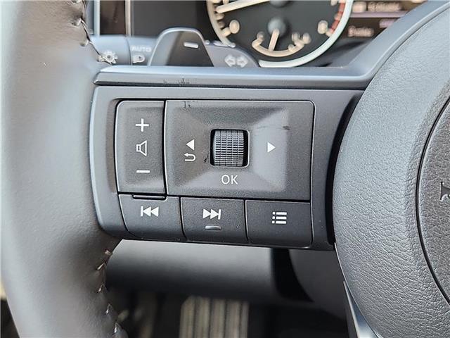 new 2025 Nissan Pathfinder car, priced at $42,375