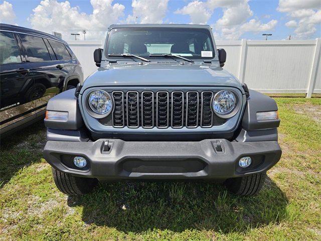 new 2025 Jeep Wrangler car, priced at $45,580