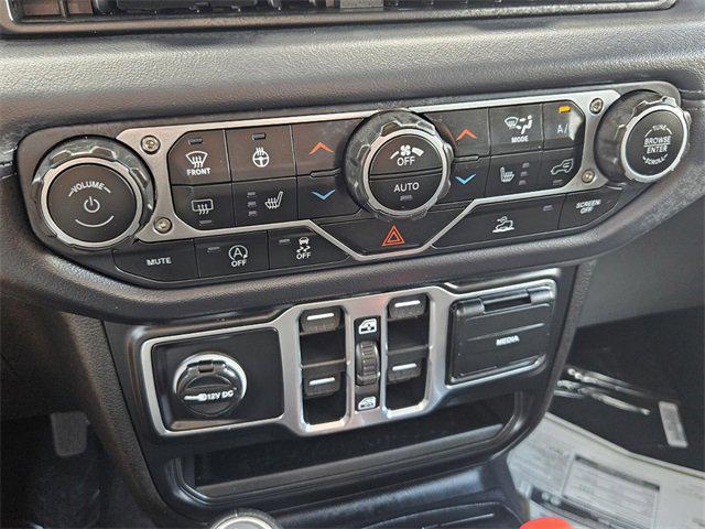 new 2025 Jeep Gladiator car, priced at $45,985