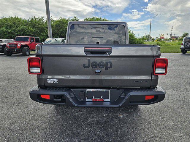 new 2025 Jeep Gladiator car, priced at $45,985