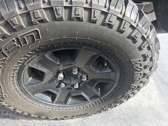 used 2021 Jeep Gladiator car, priced at $34,484
