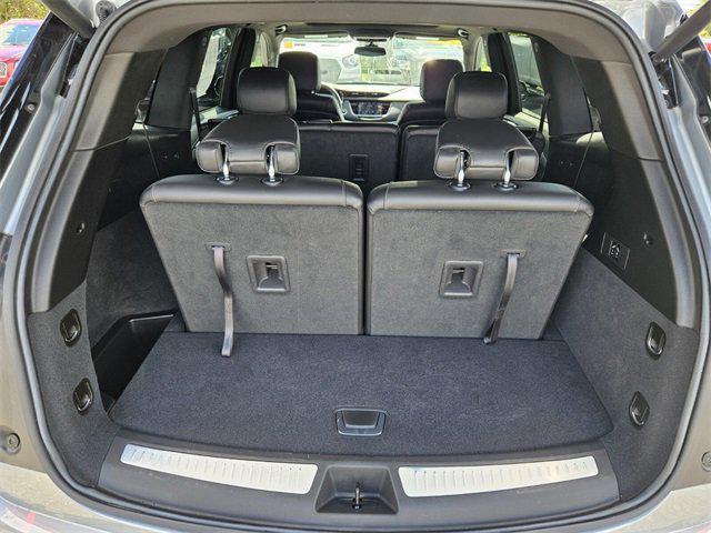 used 2023 Cadillac XT6 car, priced at $31,984