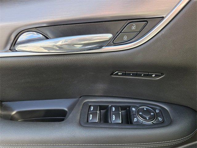 used 2023 Cadillac XT6 car, priced at $31,984
