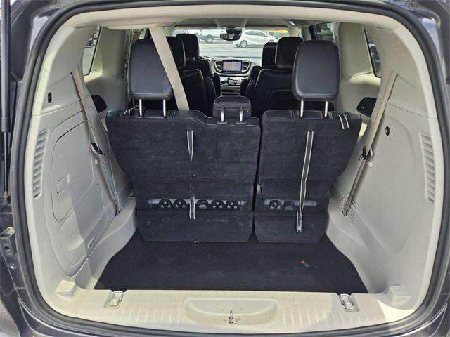 used 2022 Chrysler Pacifica Hybrid car, priced at $20,984