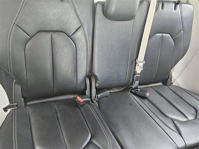 used 2022 Chrysler Pacifica Hybrid car, priced at $20,984