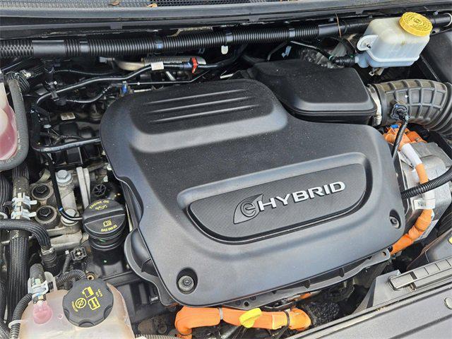 used 2022 Chrysler Pacifica Hybrid car, priced at $20,984