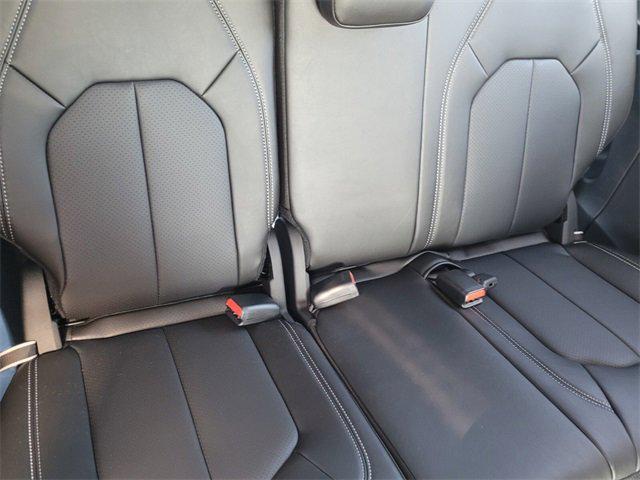 new 2025 Chrysler Pacifica car, priced at $38,984