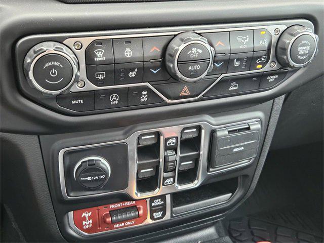 used 2023 Jeep Gladiator car, priced at $35,984