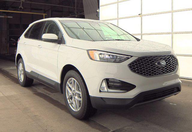 used 2024 Ford Edge car, priced at $31,284