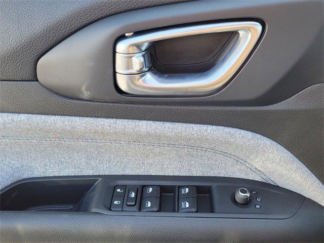 new 2024 Jeep Compass car, priced at $25,484