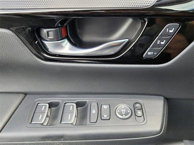 used 2025 Honda CR-V car, priced at $31,484
