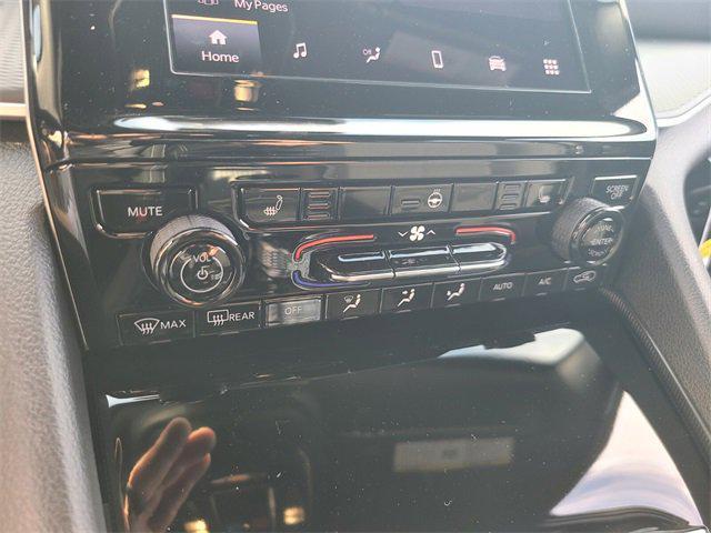 new 2025 Jeep Grand Cherokee car, priced at $32,984