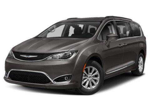used 2020 Chrysler Pacifica car, priced at $18,984