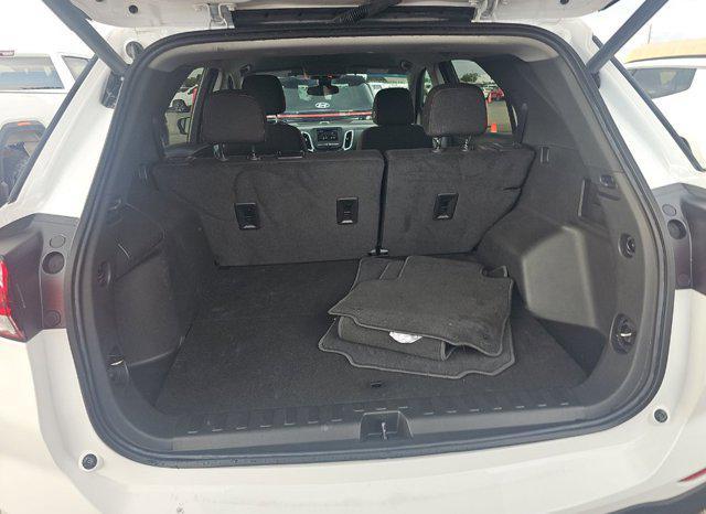 used 2023 Chevrolet Equinox car, priced at $22,984